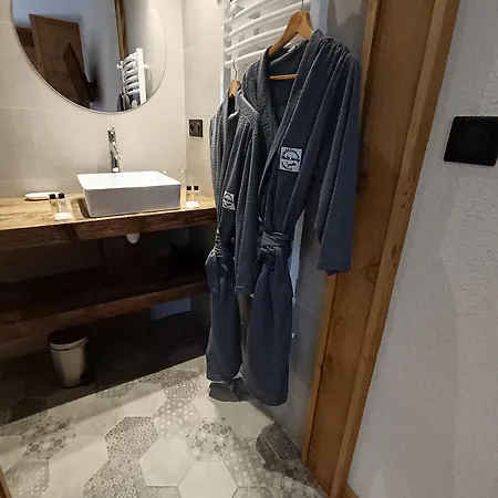 Josaly Jacuzzi Et Sauna Chalet