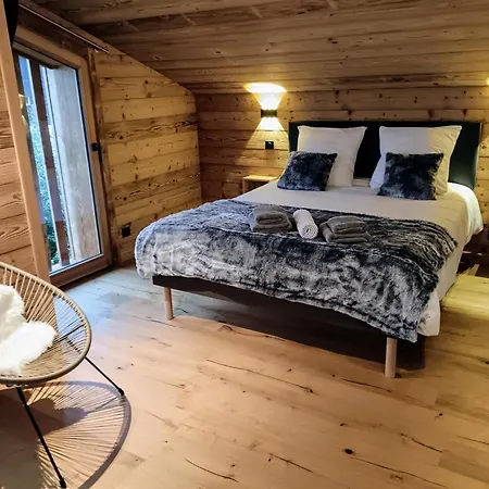 Josaly Jacuzzi Et Sauna Chalet Samoëns